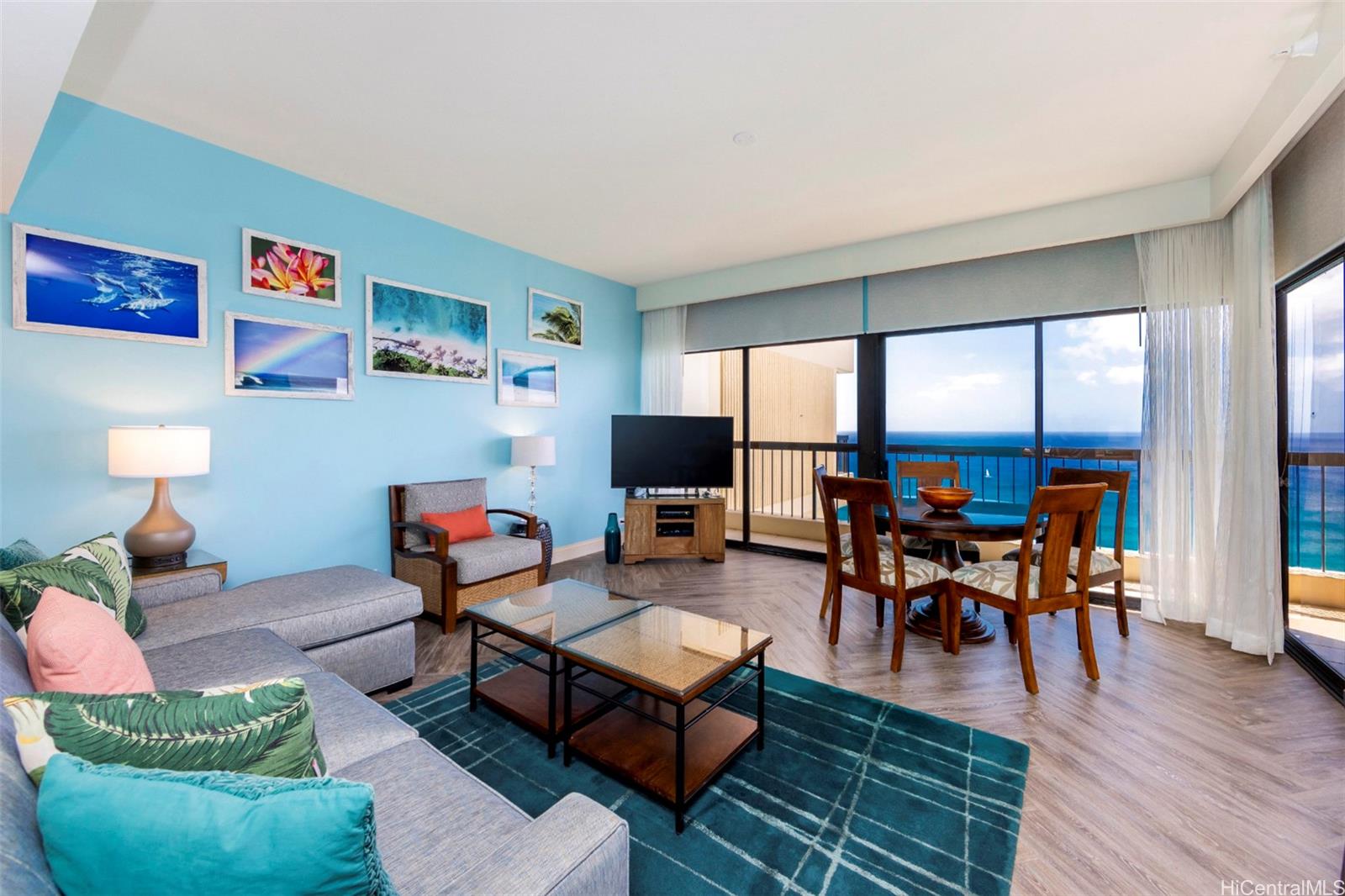 2470 Kalakaua Avenue #4004, Honolulu, HI 96815