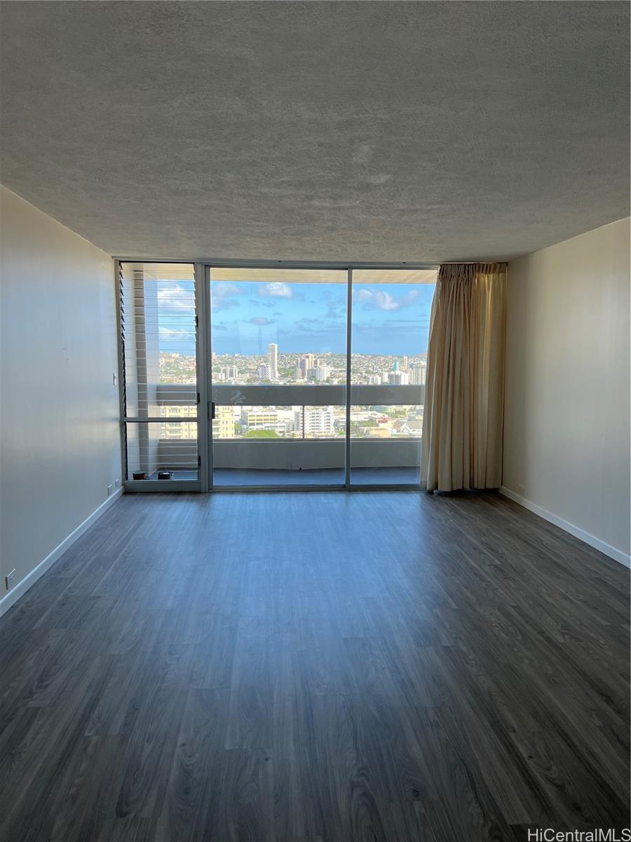 1212 Punahou Street #2502, Honolulu, HI 96826