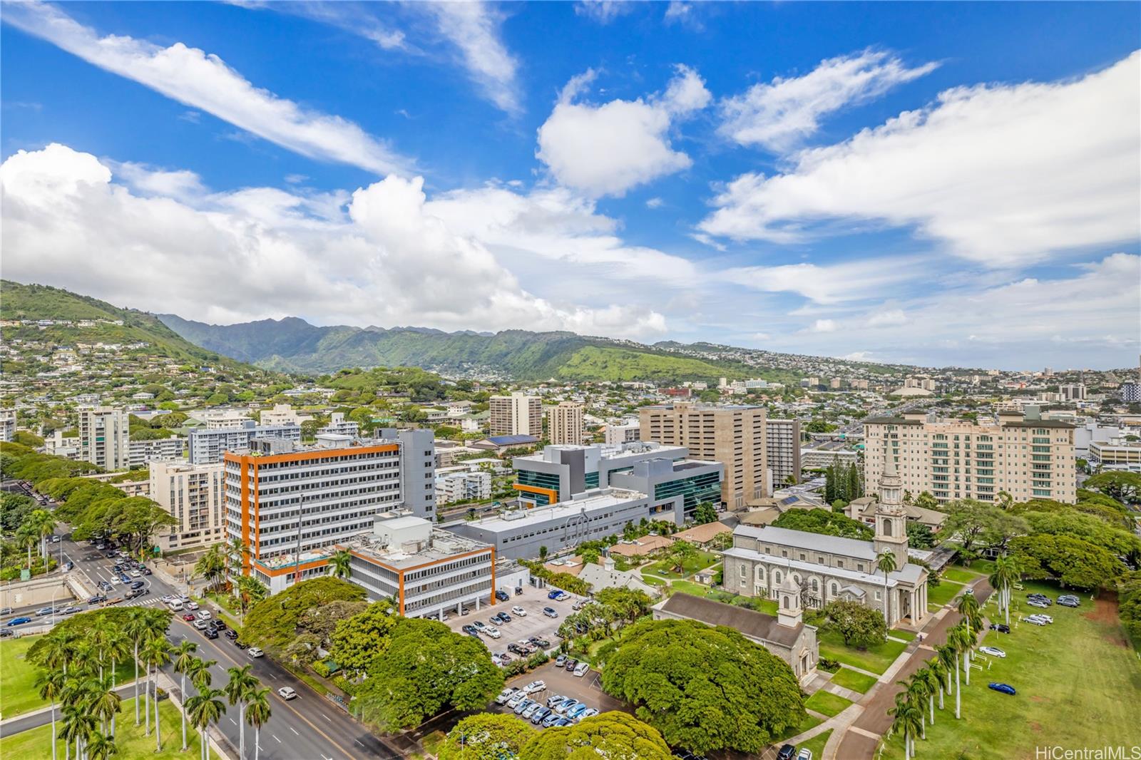 1212 Punahou Street #2502, Honolulu, HI 96826