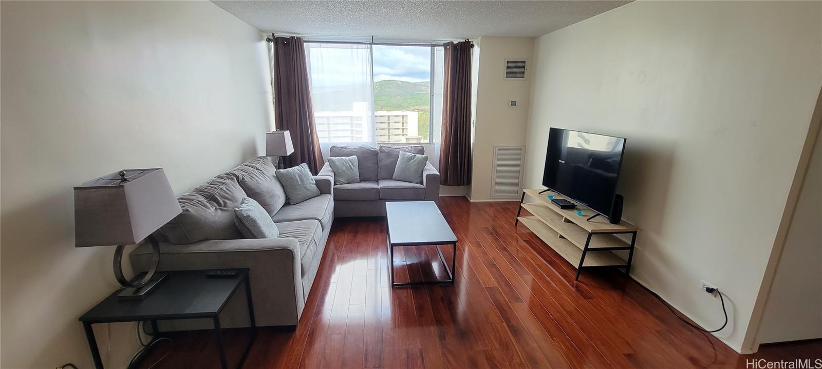 3045 Ala Napuaa Place #511, Honolulu, HI 96818