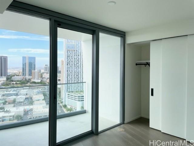 1000 Auahi Street #2111, Honolulu, HI 96814