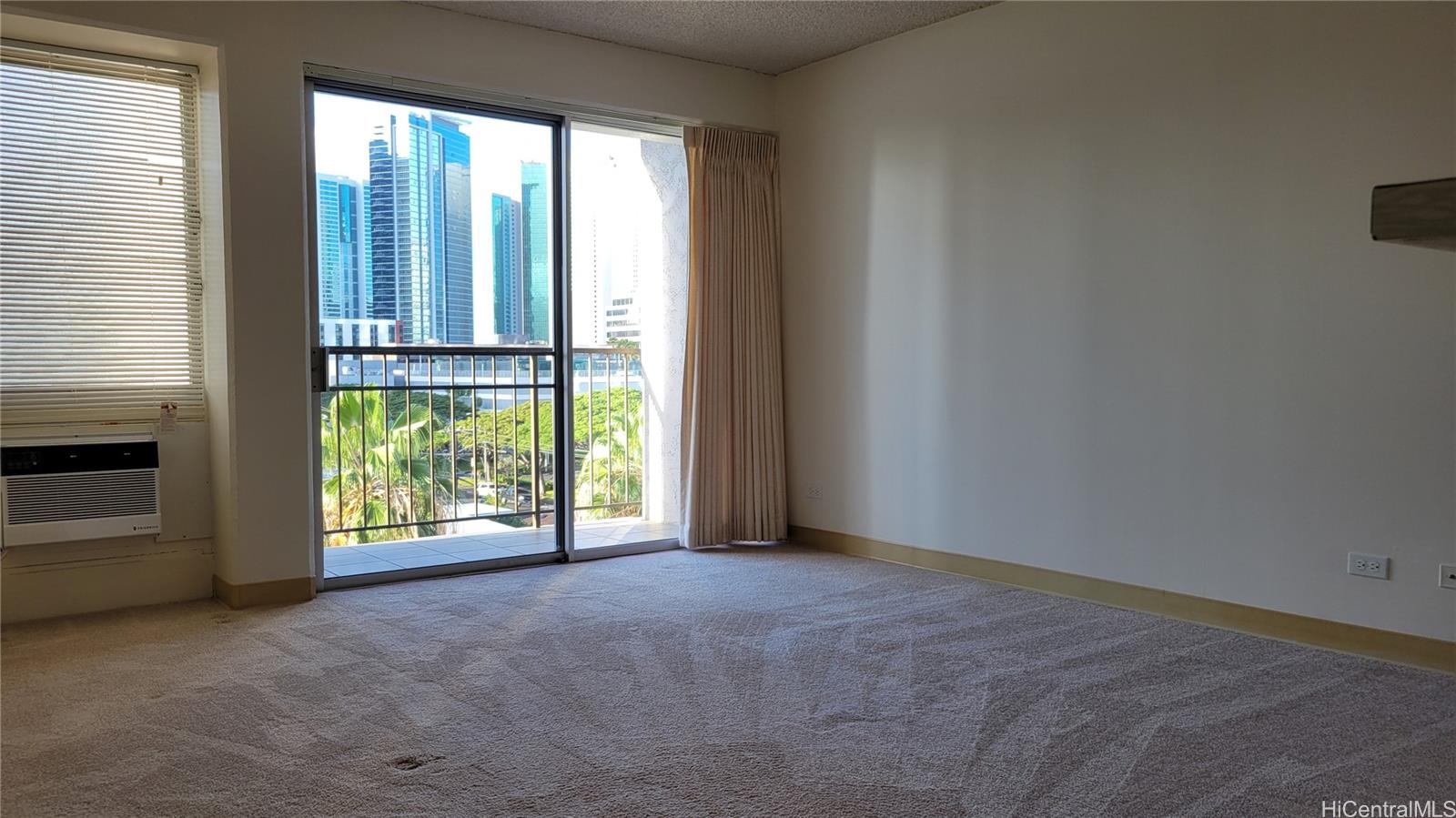 725 Piikoi Street #602, Honolulu, HI 96814