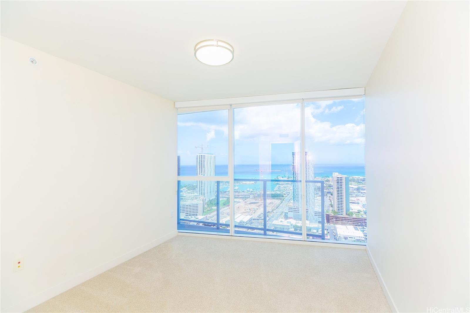 888 Kapiolani Boulevard #3805, Honolulu, HI 96813