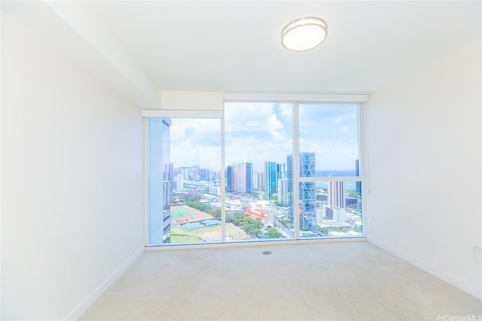 888 Kapiolani Boulevard #3805, Honolulu, HI 96813