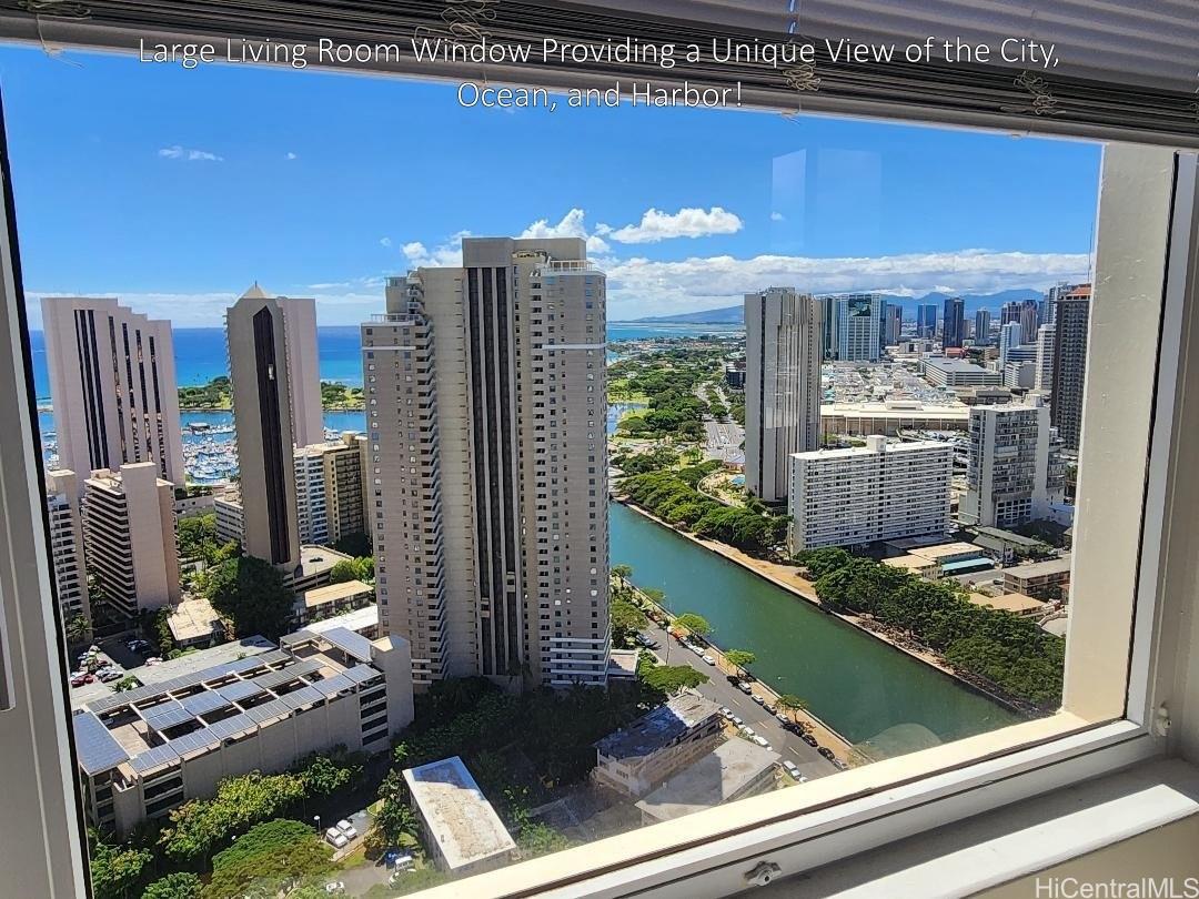 400 Hobron Lane #3702, Honolulu, HI 96815