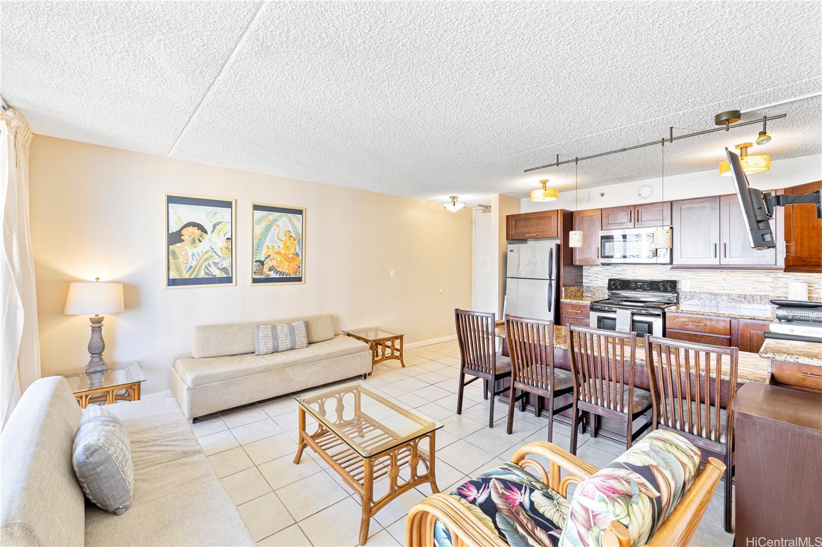 201 Ohua Avenue #1504, Honolulu, HI 96815