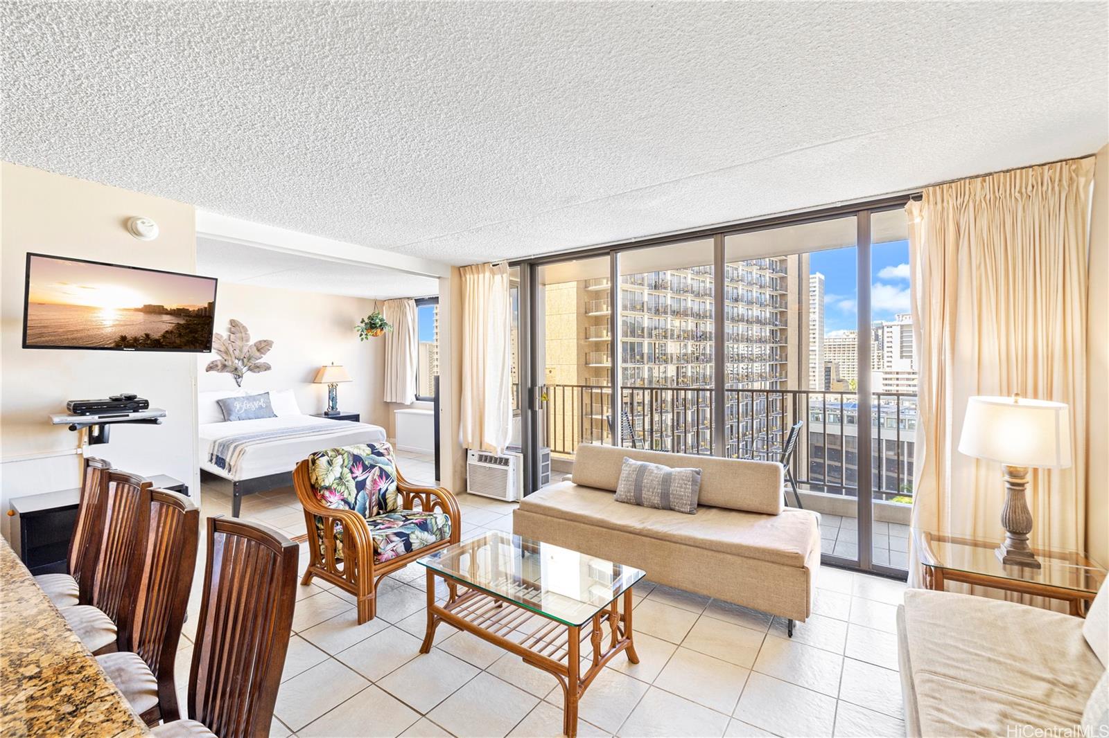 201 Ohua Avenue #1504, Honolulu, HI 96815