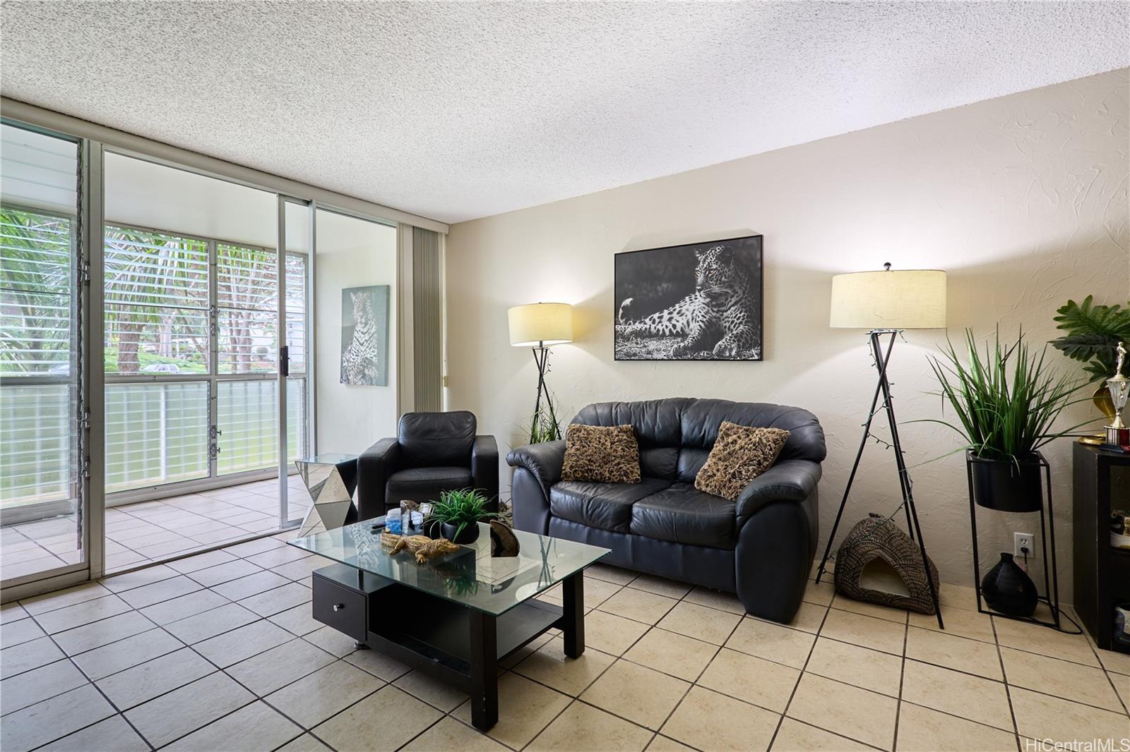 95-273 Waikalani Drive #D204, Mililani, HI 96789