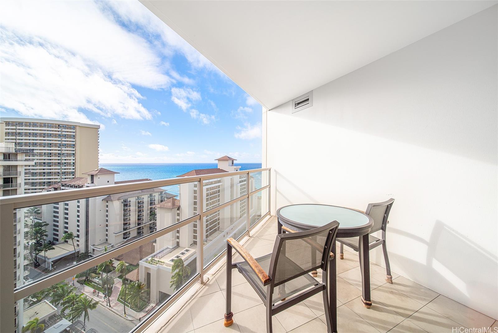 223 Saratoga Road #2018, Honolulu, HI 96815