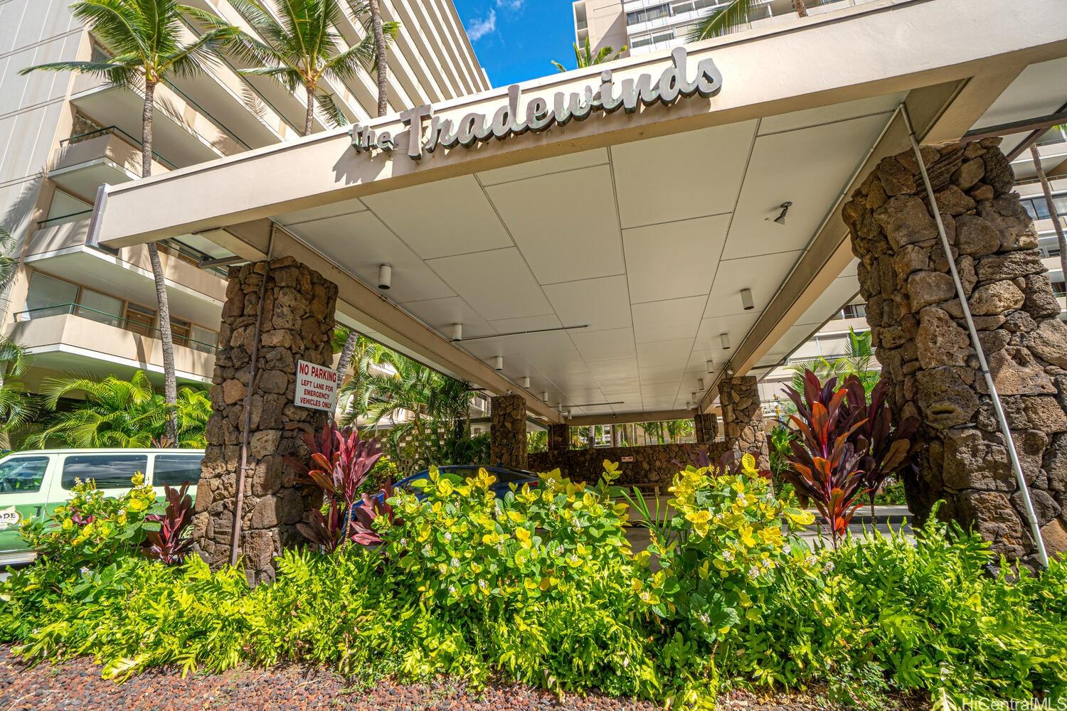 1720 Ala Moana Boulevard #405A, Honolulu, HI 96815