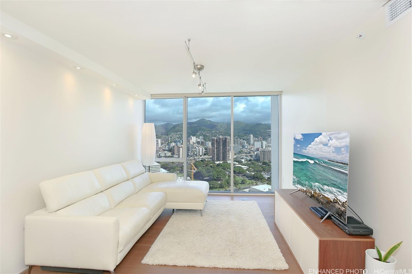 888 Kapiolani Boulevard #3801, Honolulu, HI 96813