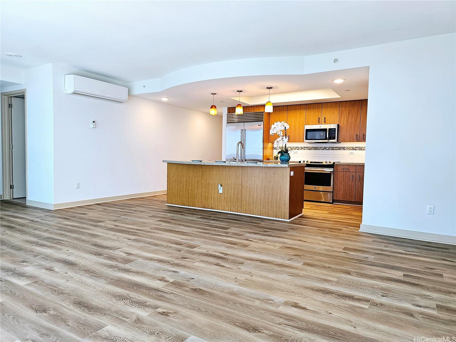 555 South Street #2105, Honolulu, HI 96813