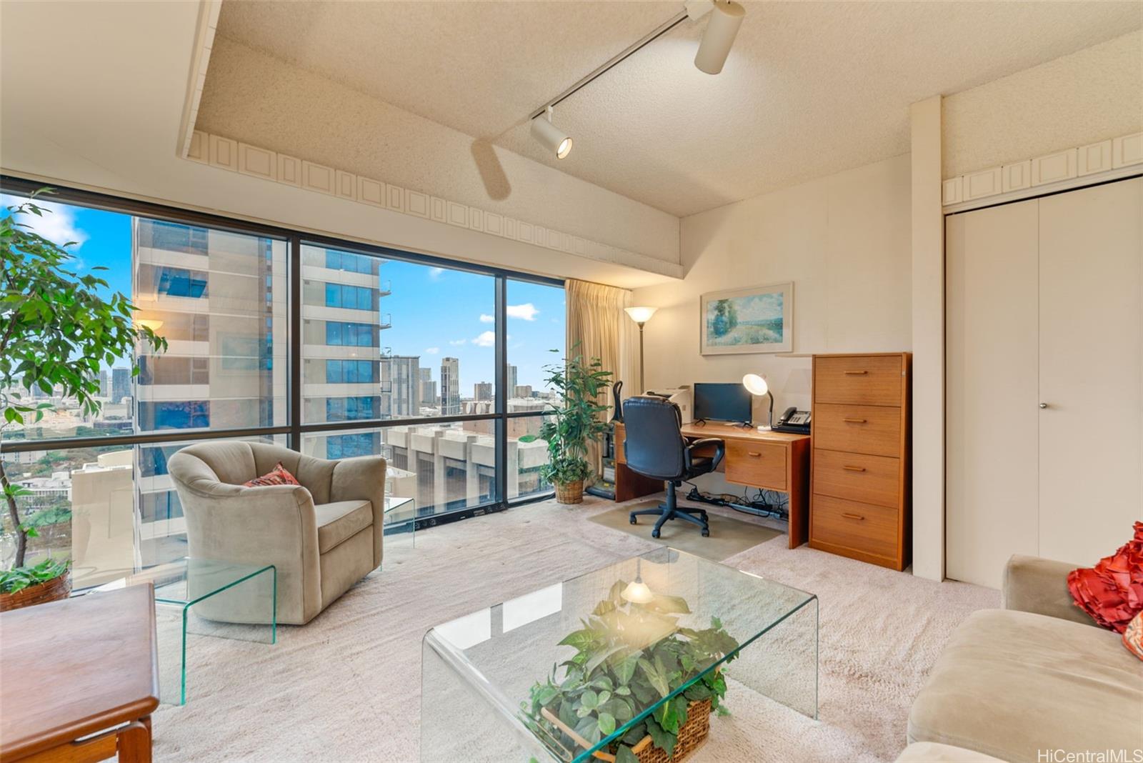 1188 Bishop Street #2705, Honolulu, HI 96813