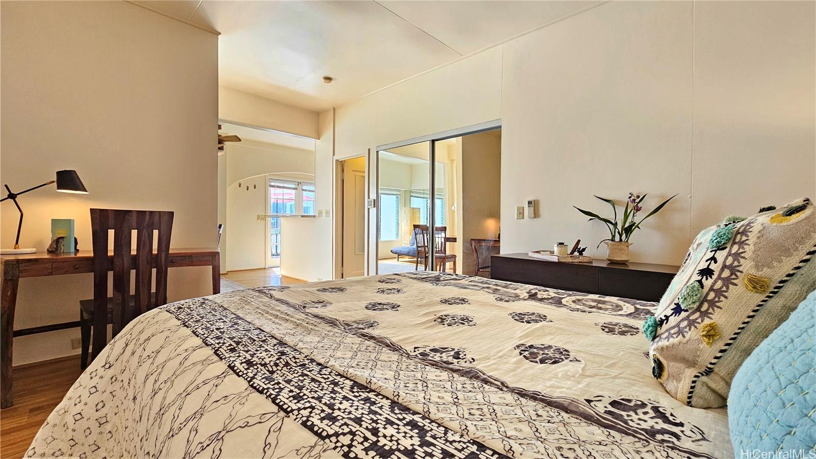 1024 Spencer Street #4, Honolulu, HI 96822