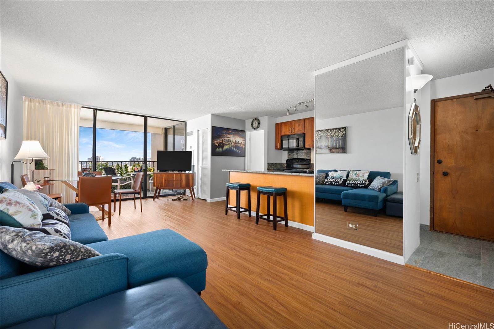 1778 Ala Moana Boulevard #3908, Honolulu, HI 96815