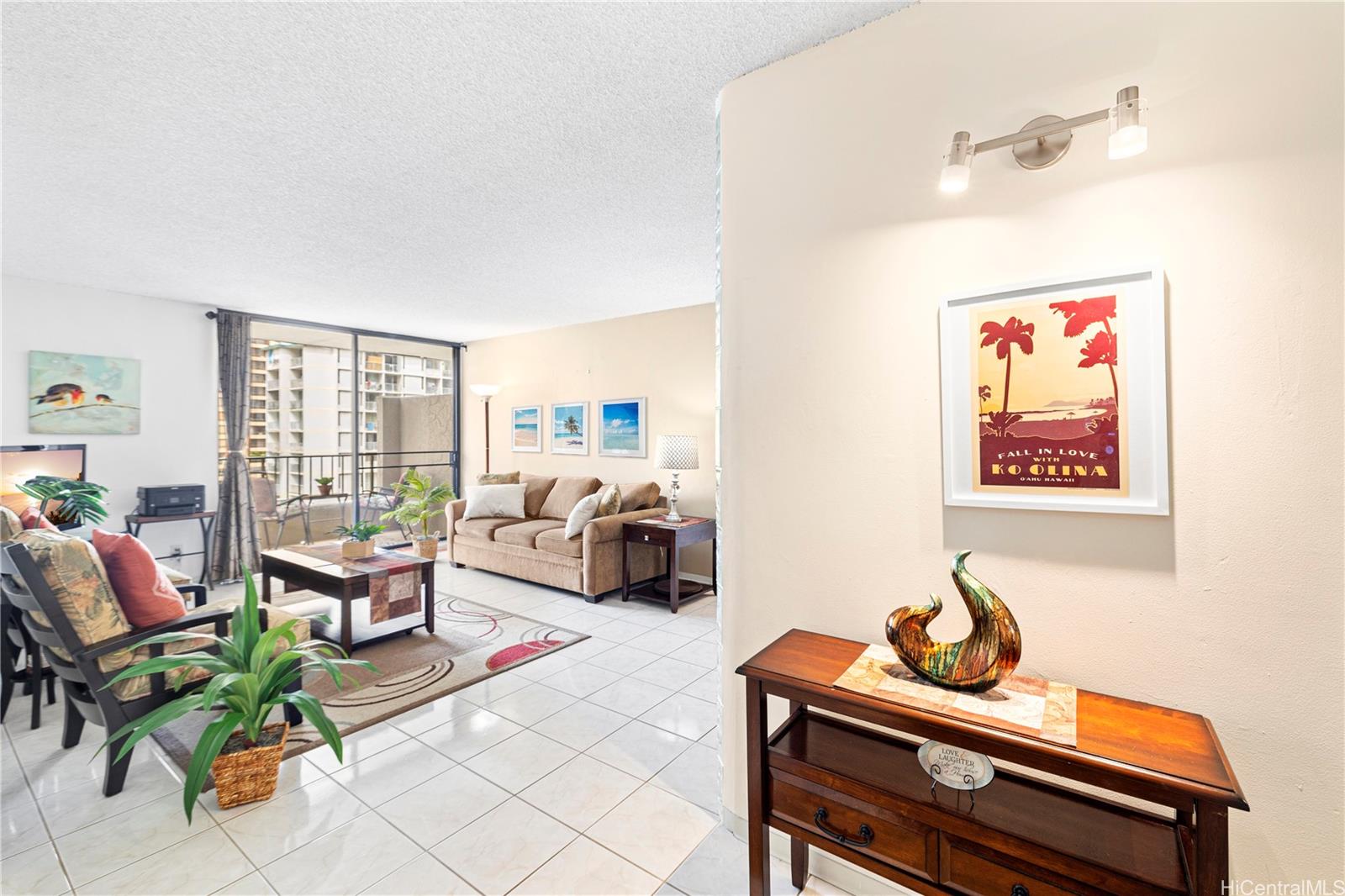 311 Ohua Avenue #501A, Honolulu, HI 96815