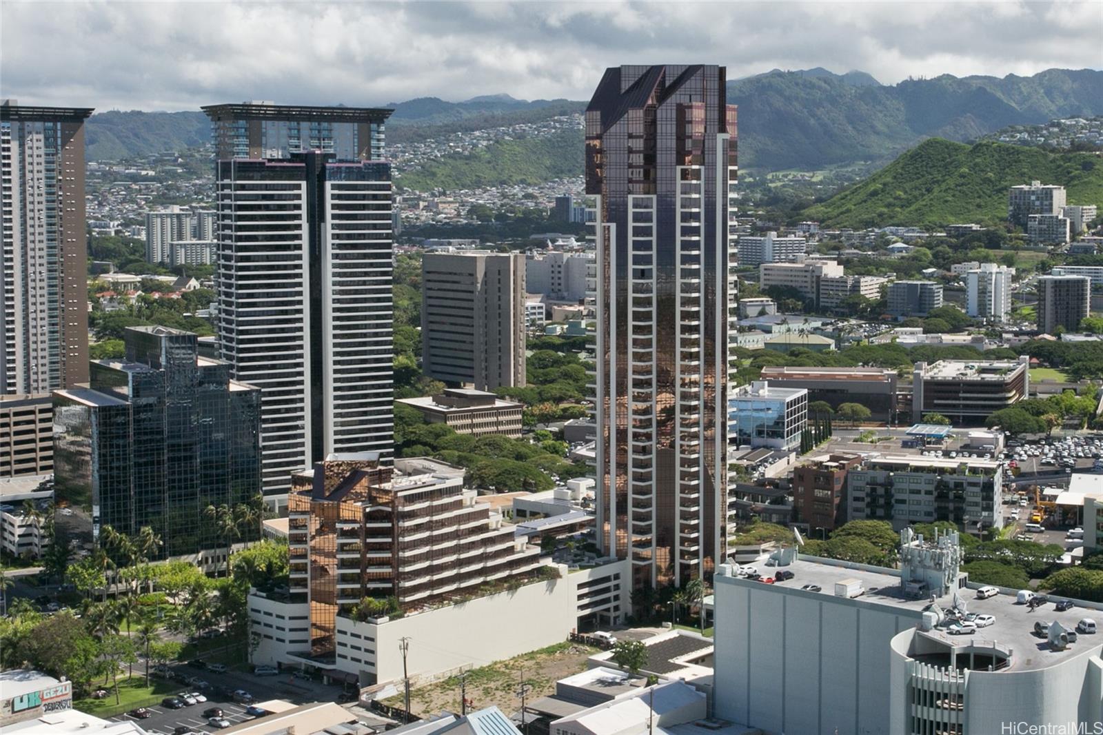 725 Kapiolani Boulevard #3304, Honolulu, HI 96813