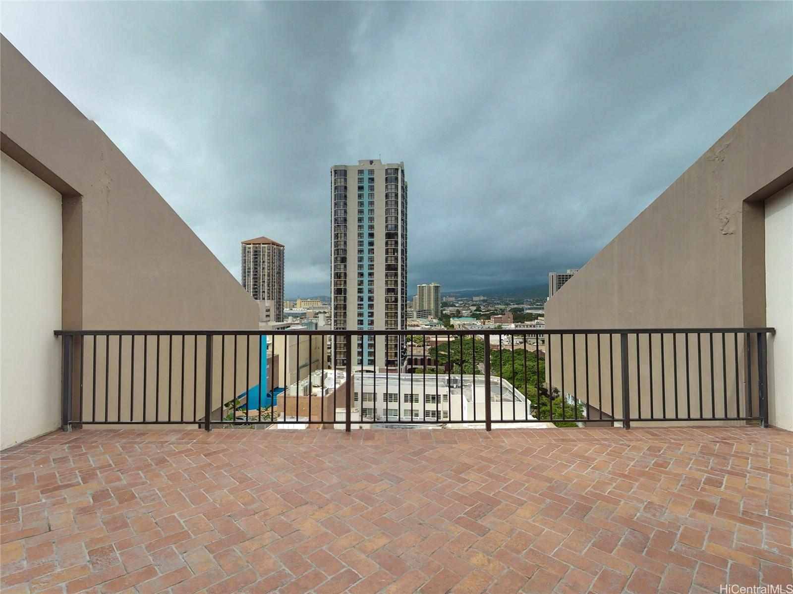 1088 Bishop Street #1217, Honolulu, HI 96813