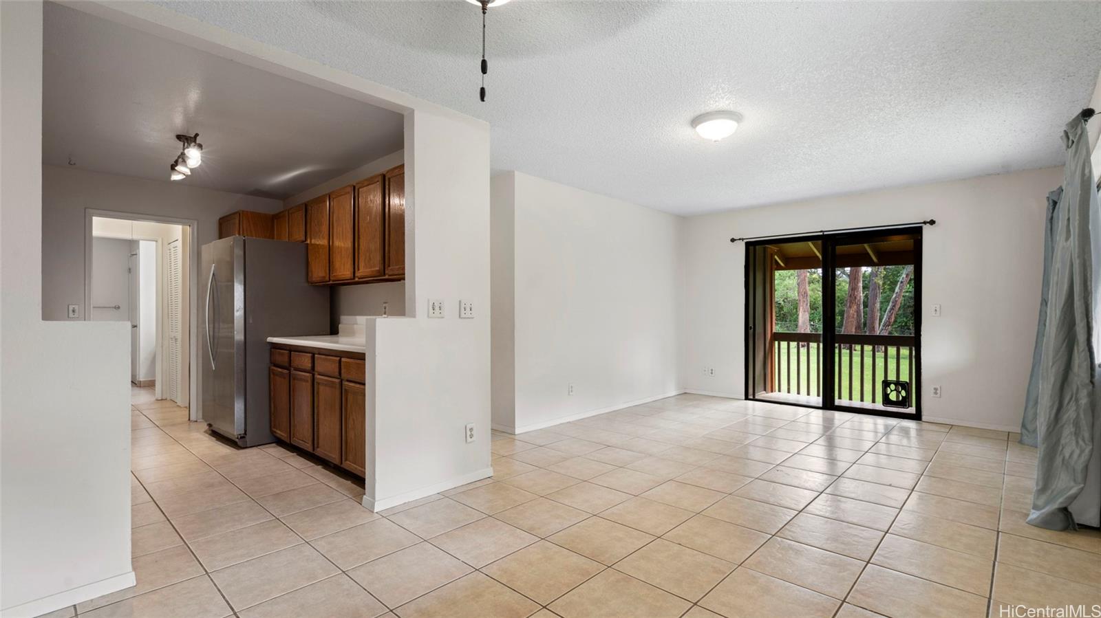 2069 California Avenue #13H, Wahiawa, HI 96786