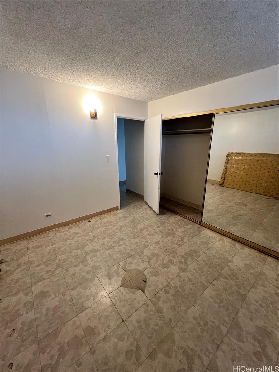 1128 Ala Napunani Street #505, Honolulu, HI 96818