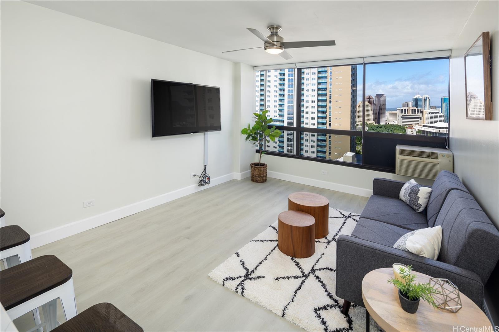 876 Curtis Street #2208, Honolulu, HI 96813