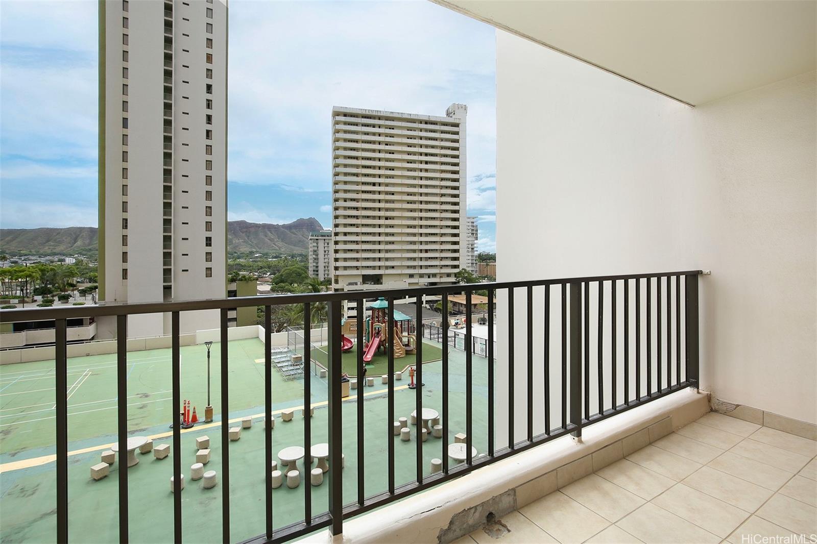 201 Ohua Avenue #T1-801, Honolulu, HI 96815