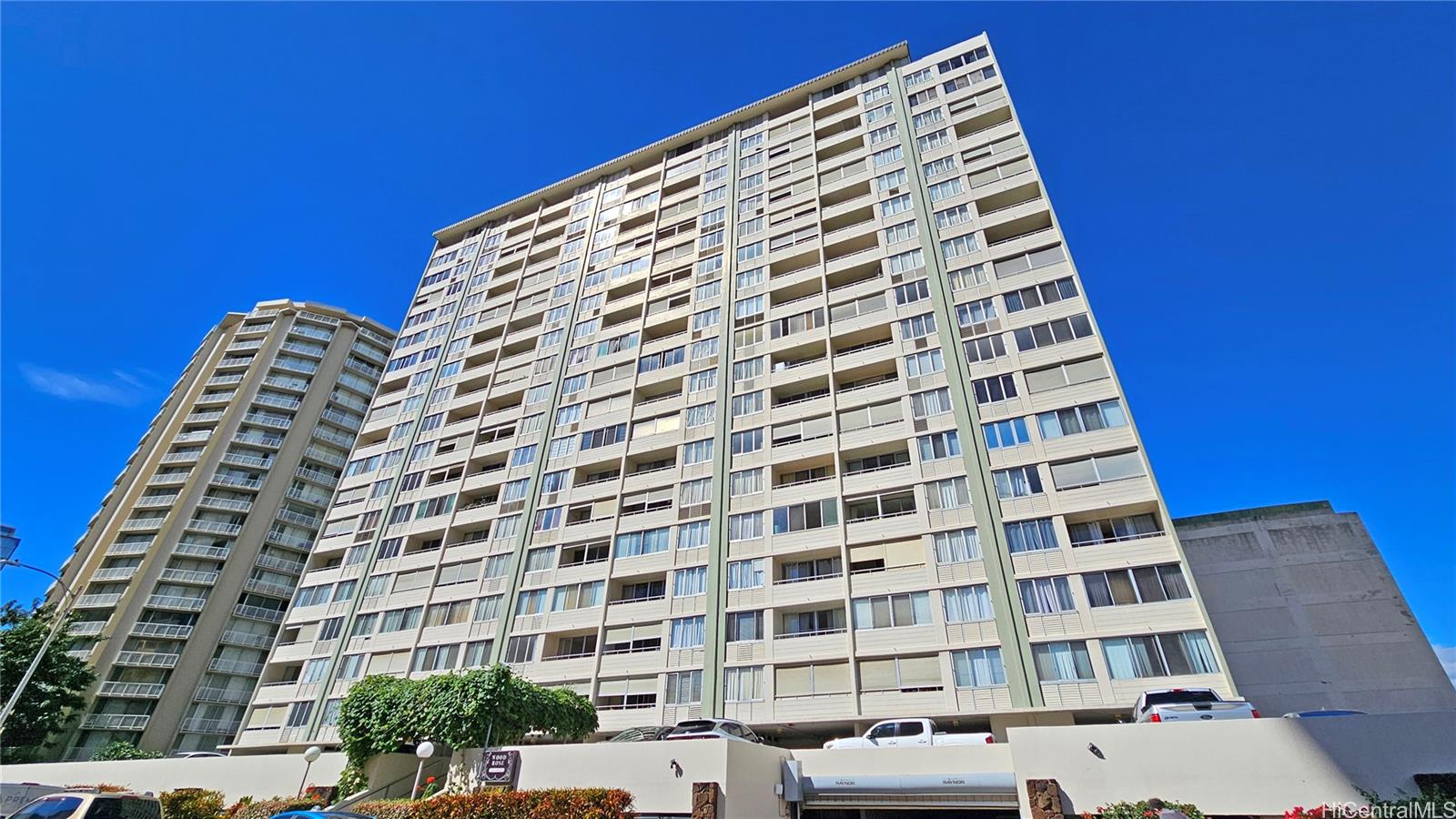 780 Amana Street #1607, Honolulu, HI 96814