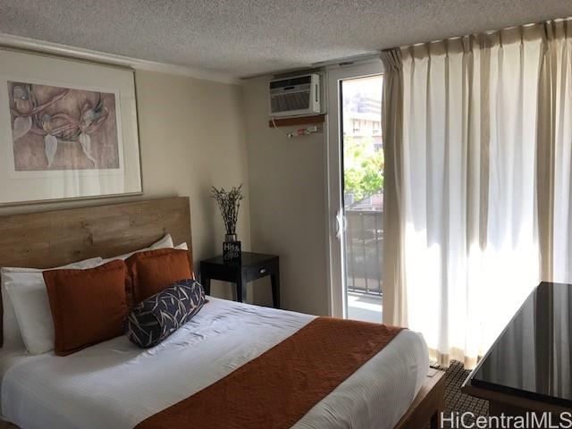 2425 Kuhio Avenue #307, Honolulu, HI 96815