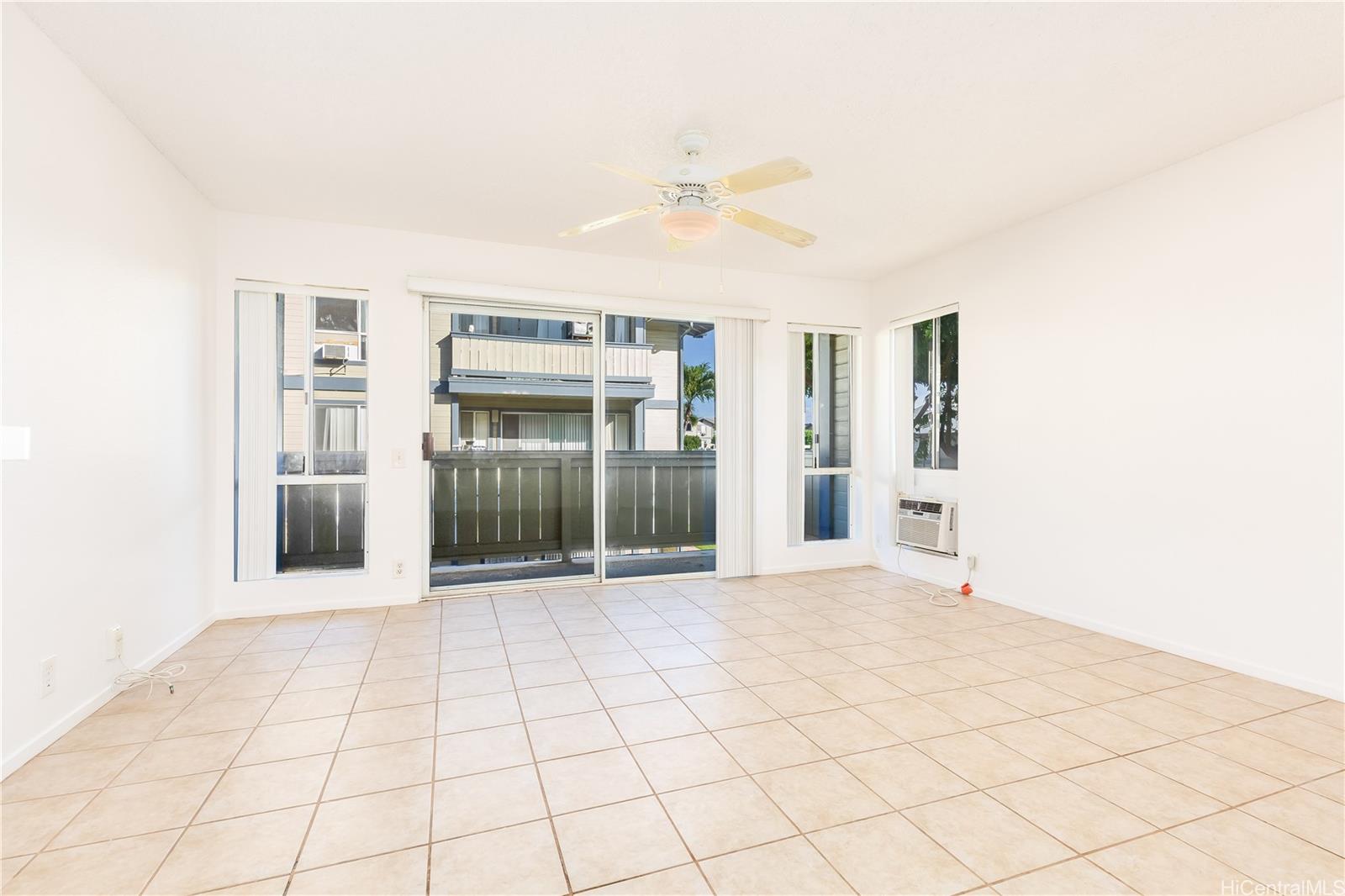 91-273 Hanapouli Circle #13H, Ewa Beach, HI 96706