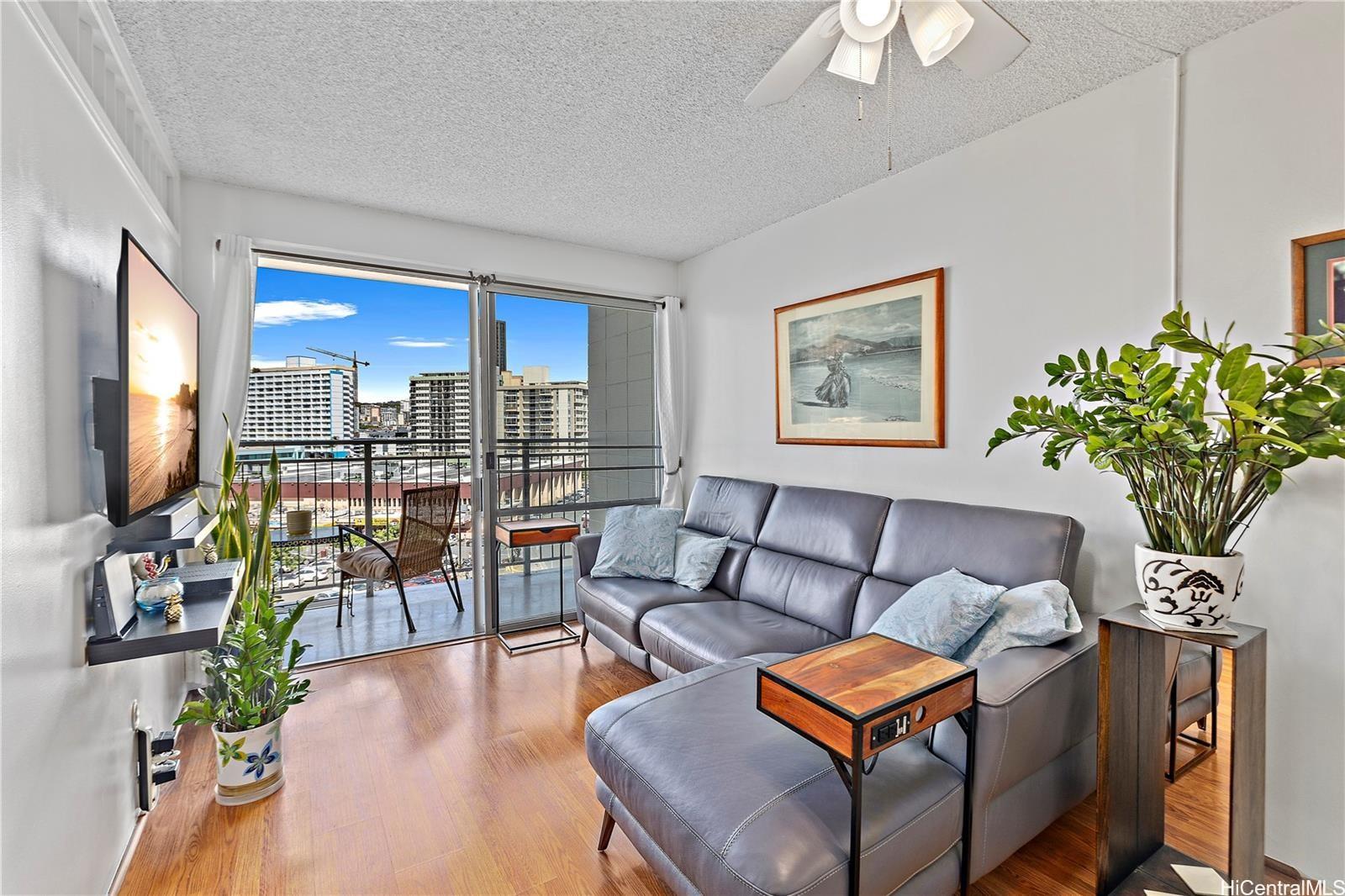 1655 Makaloa Street #703, Honolulu, HI 96814