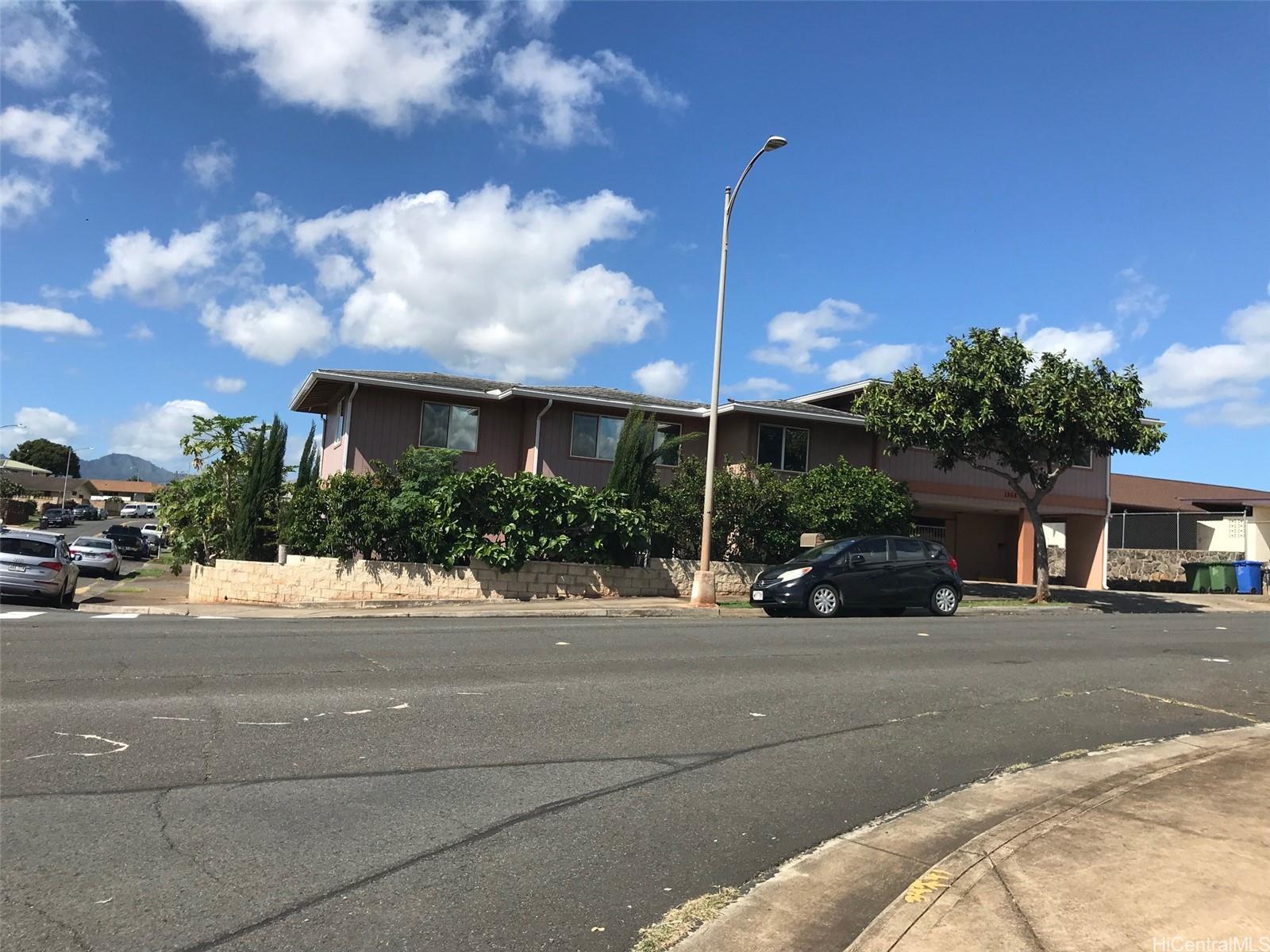 1356 Kuahaka Street Pearl City, HI 96782