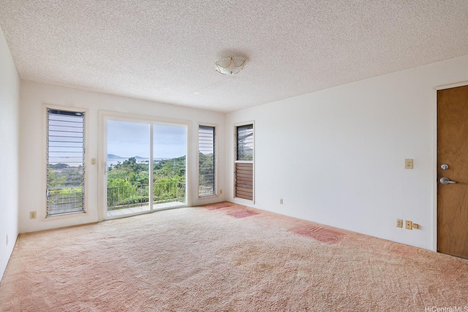 47-709 Lamalama Place Kaneohe, HI 96744