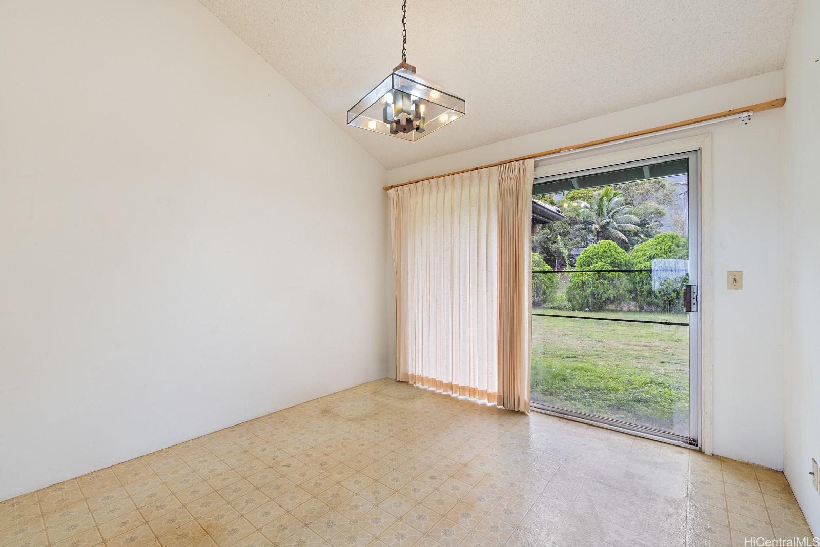 47-709 Lamalama Place Kaneohe, HI 96744