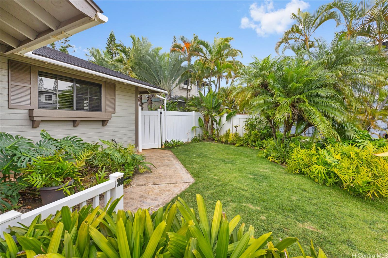 95-207 Aahu Place Mililani, HI 96789