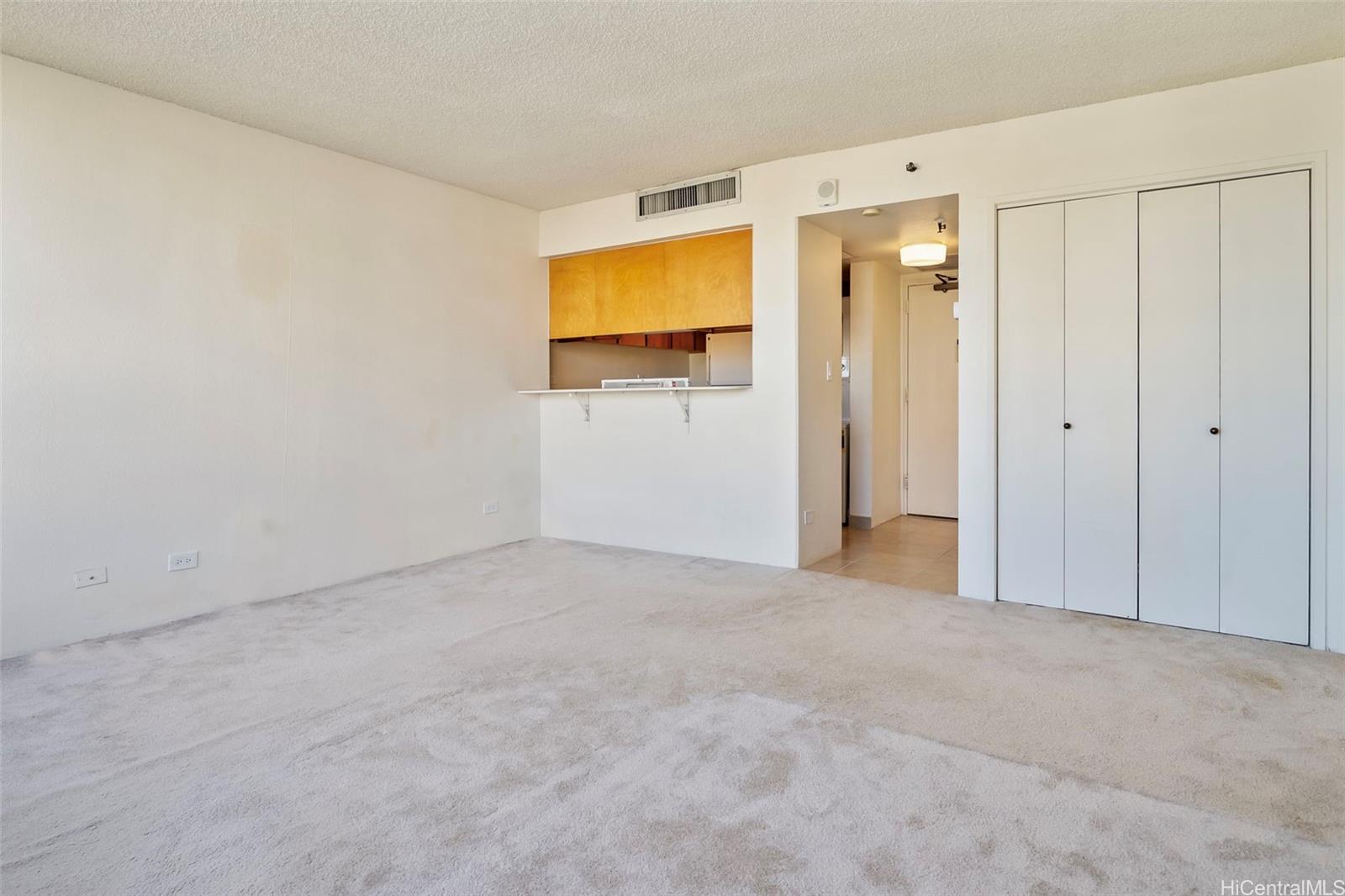 2499 Kapiolani Boulevard #1002, Honolulu, HI 96826