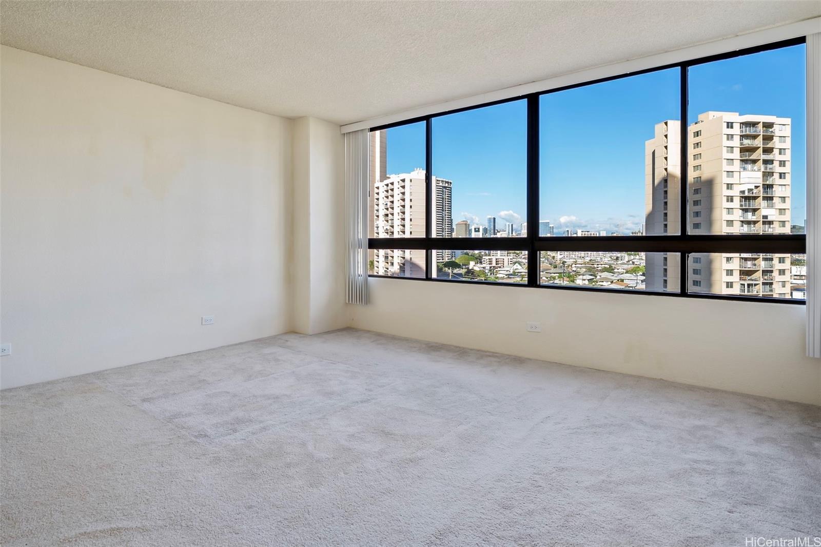 2499 Kapiolani Boulevard #1002, Honolulu, HI 96826