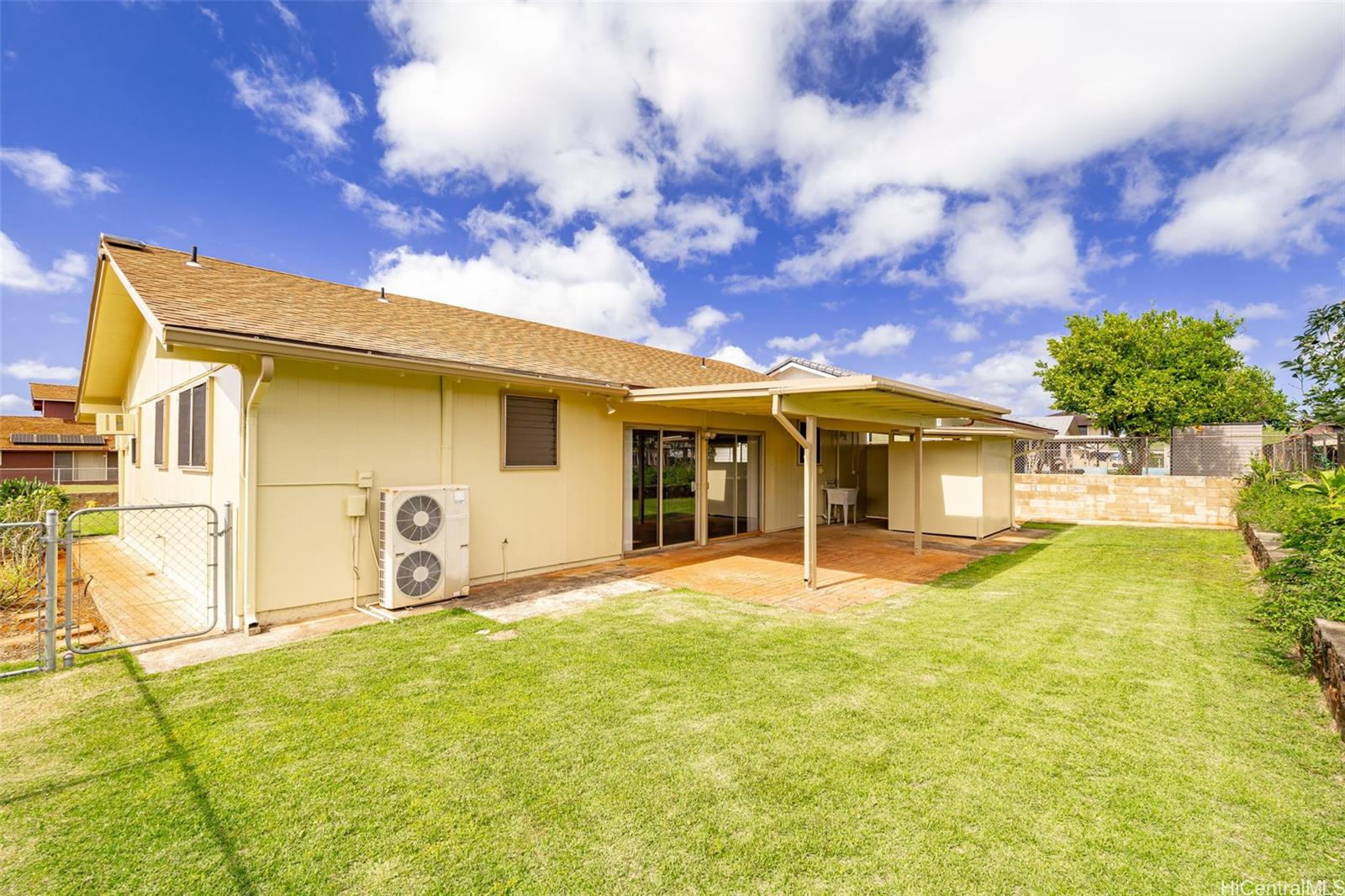 1142 Panee Street Pearl City, HI 96782