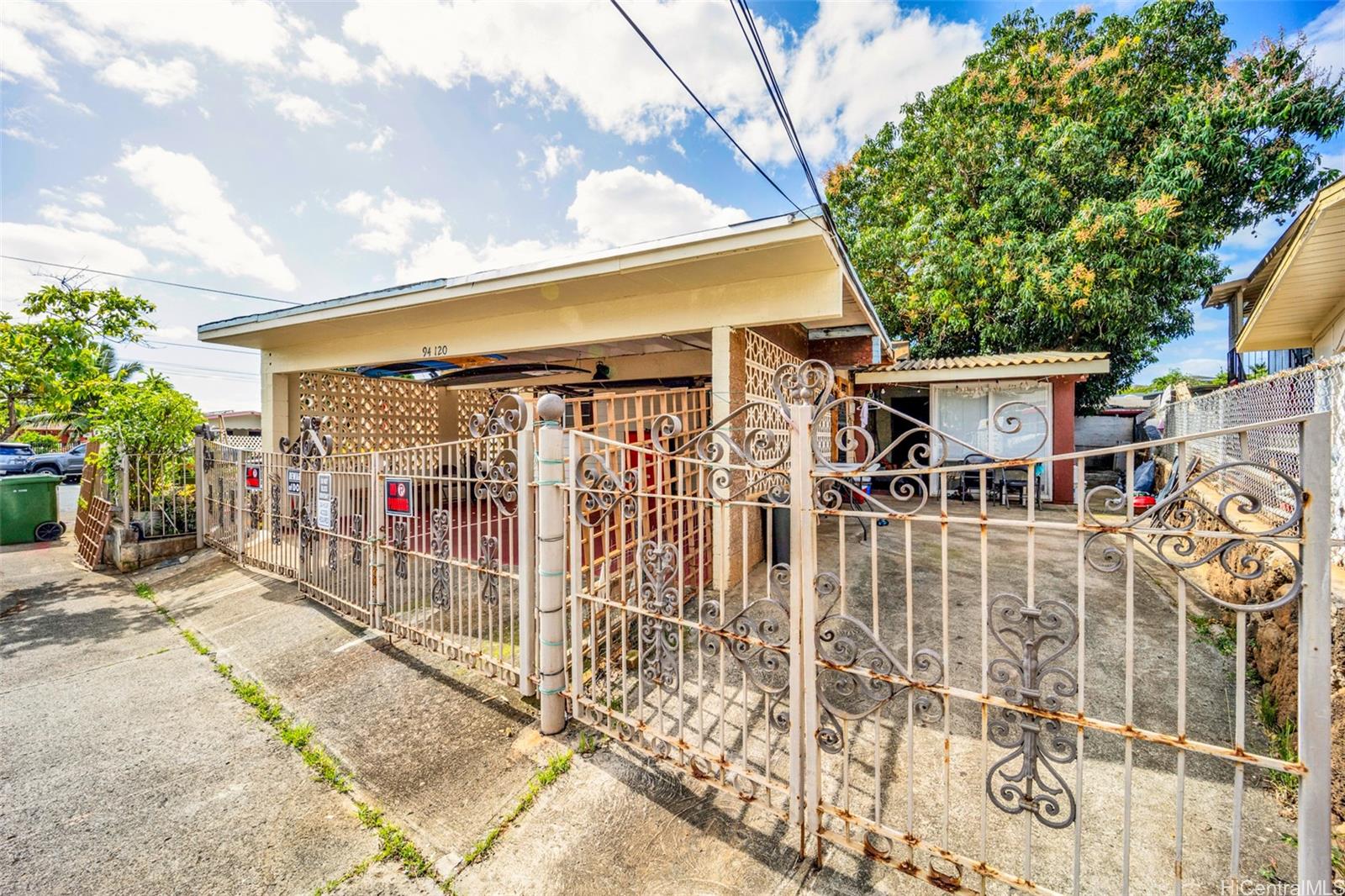 94-120 Poailani Circle Waipahu, HI 96797