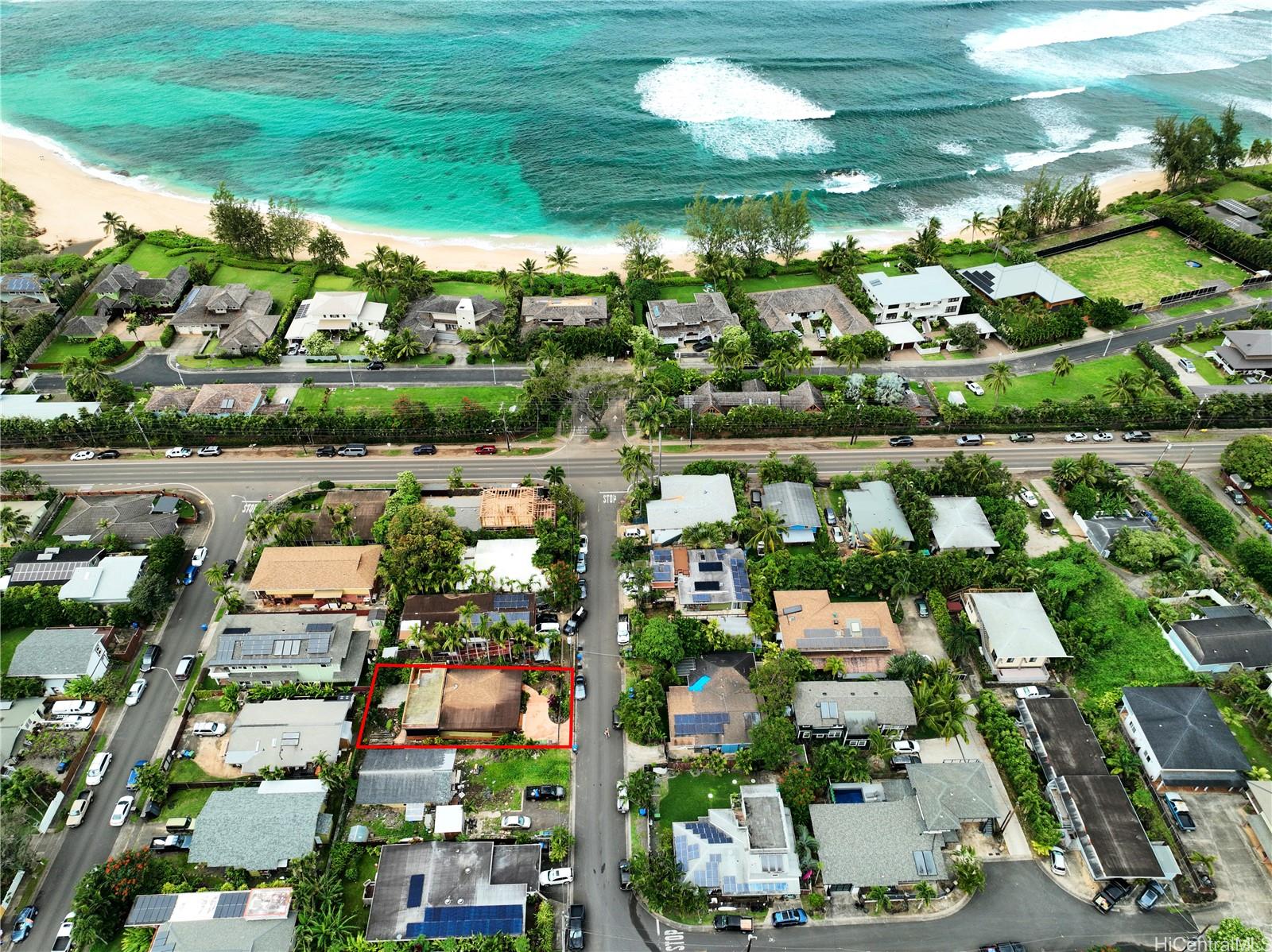 58-111 Kaunala Street Haleiwa, HI 96712