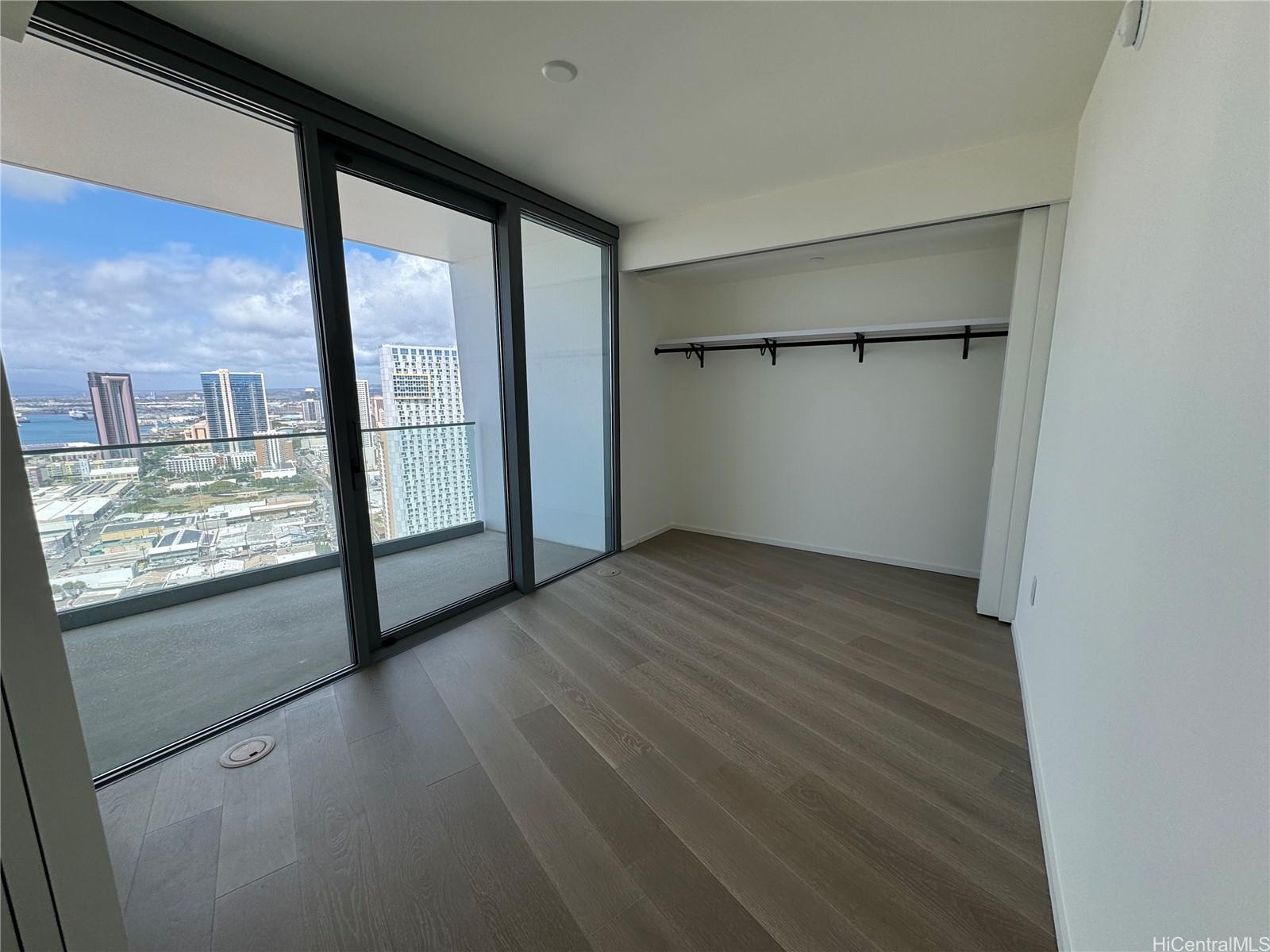 1000 Auahi Street #3311, Honolulu, HI 96814