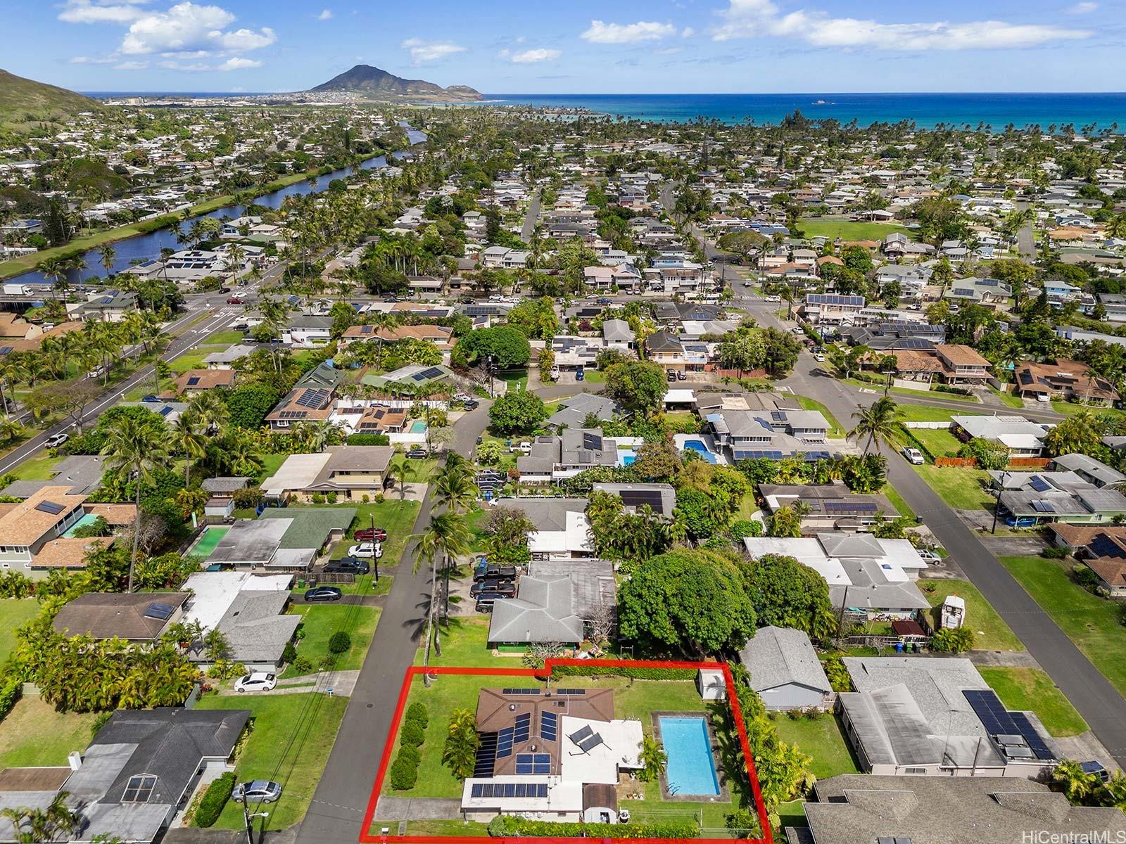 904 Kaipii Street Kailua, HI 96734