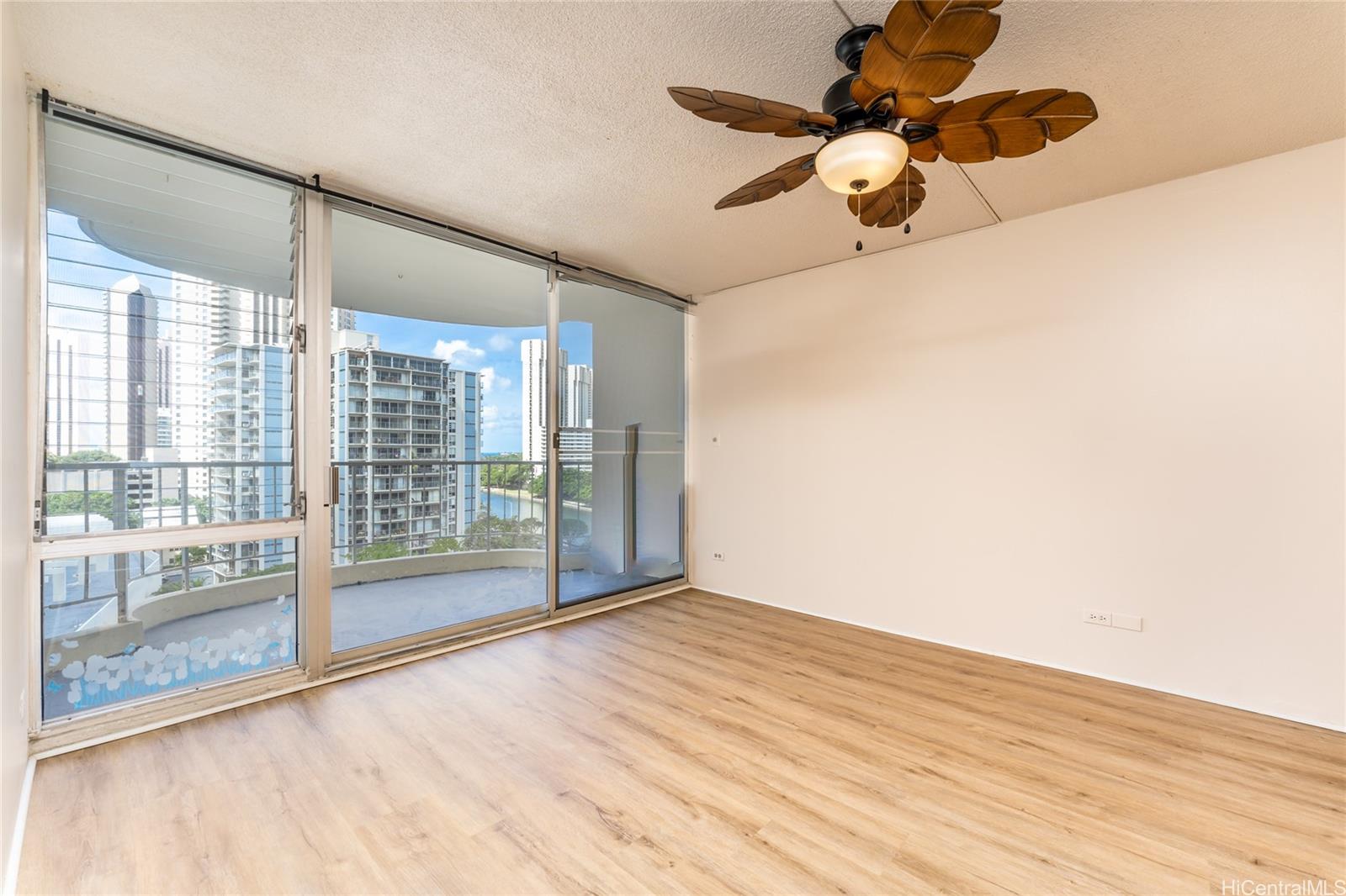 1717 Ala Wai Boulevard #1007, Honolulu, HI 96815