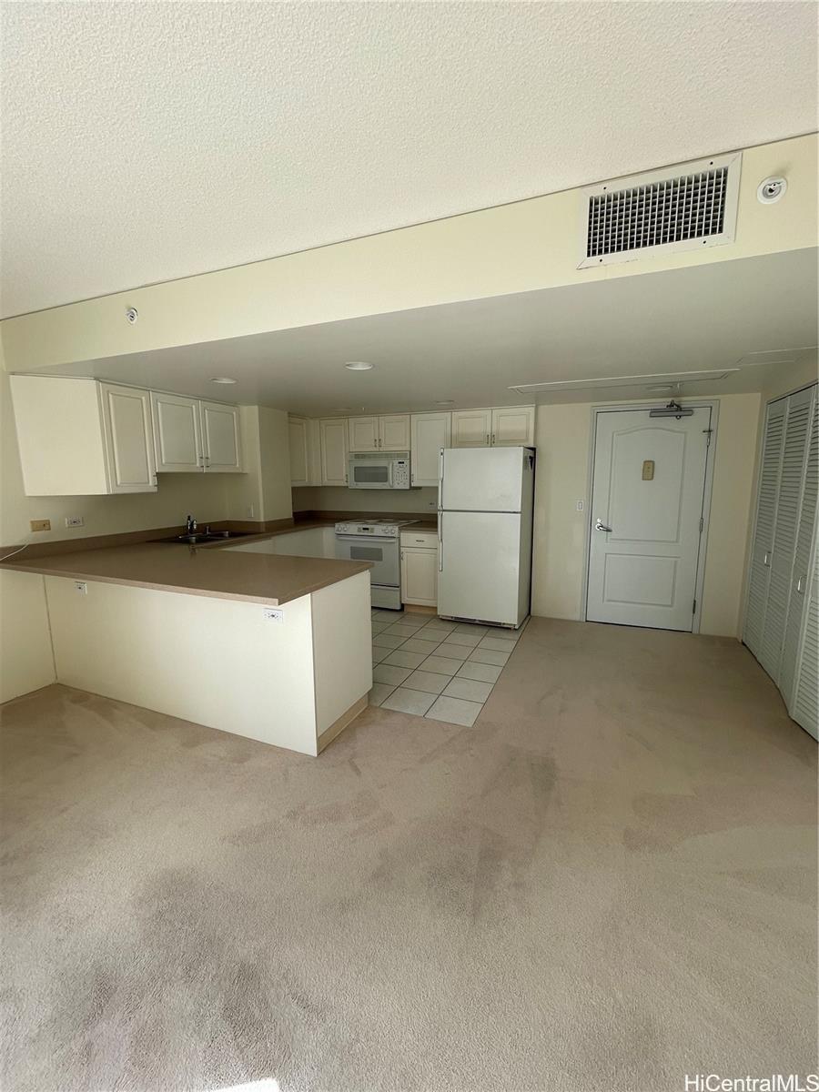 1314 Kalakaua Avenue #809, Honolulu, HI 96826