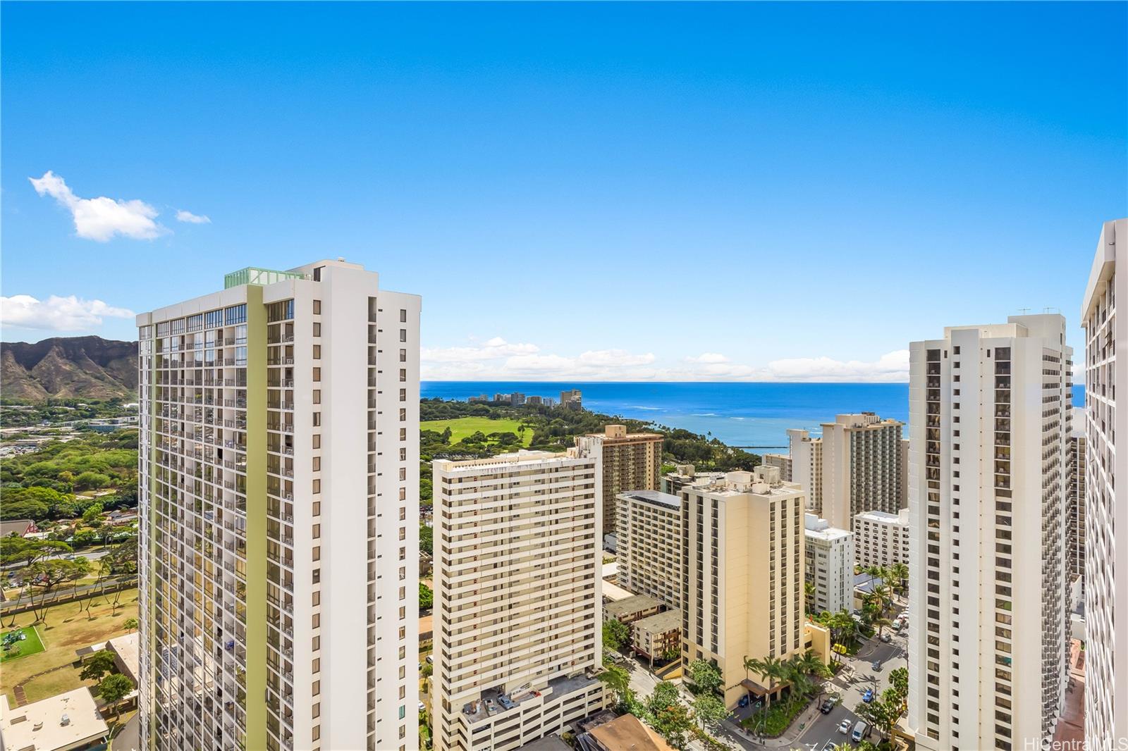 201 Ohua Avenue #3508-T2(NUC), Honolulu, HI 96815