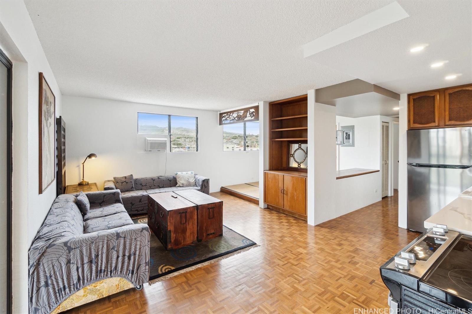 465 Kapahulu Avenue #4H, Honolulu, HI 96815