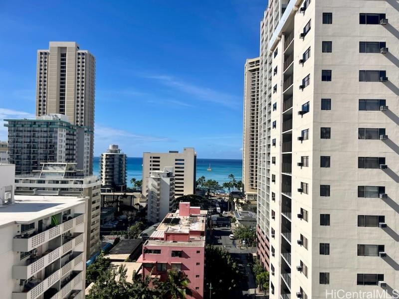 2440 Kuhio Avenue #1410, Honolulu, HI 96815