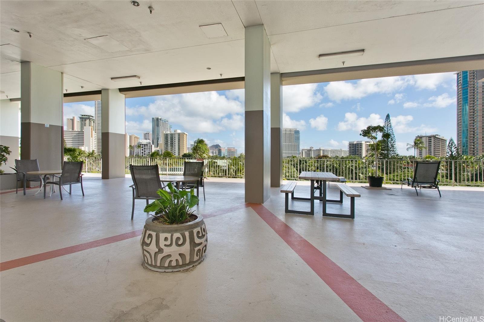 1920 Ala Moana Boulevard #1812, Honolulu, HI 96815