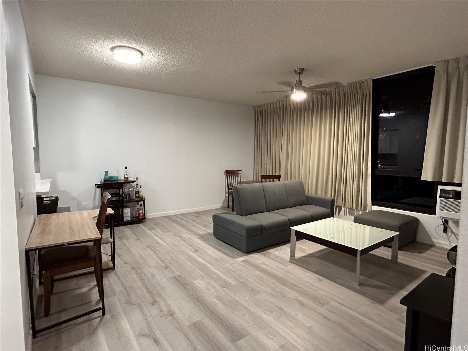 876 Curtis Street #3807, Honolulu, HI 96813