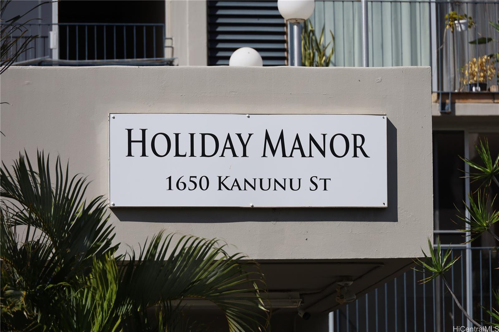 Holiday Manor 1650 Kanunu Street #701, Honolulu, HI 96814