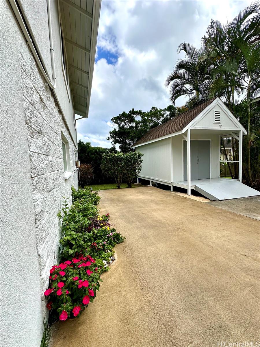 54-229 Hauula Homestead Road Hauula, HI 96717